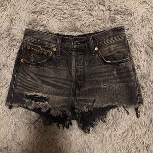 levi denim shorts